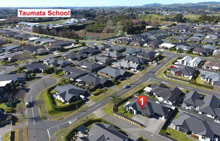 1 Shea Lane Pyes Pa_15