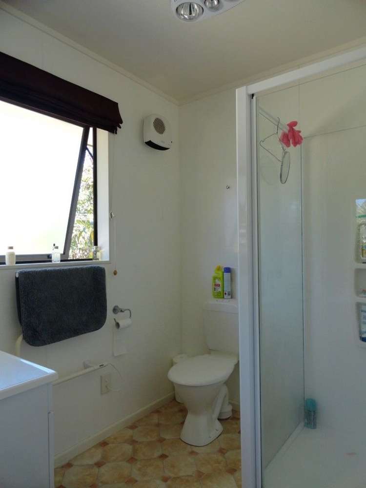 4 Standish Place Stoke_13