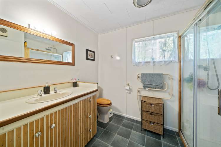 31 Fraser Street Wainuiomata_12