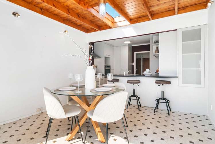 340 Beach Road Mairangi Bay_14