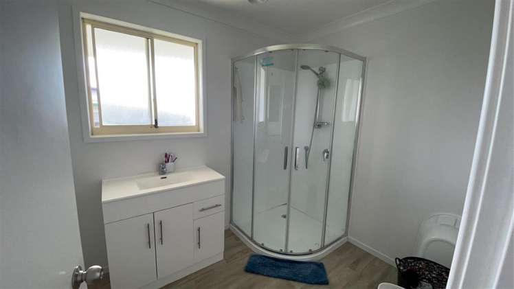 8a Church Street Tuakau_5