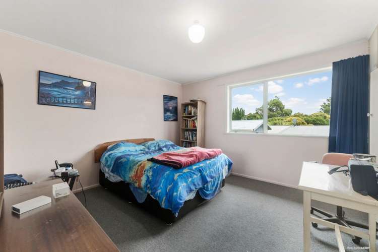 86 Lauderdale Road Birkdale_8