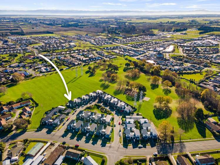 42 Menin Gate Crescent Broomfield_18