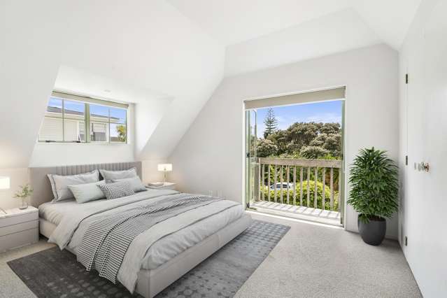 2/100 Manuka Road Bayview_2