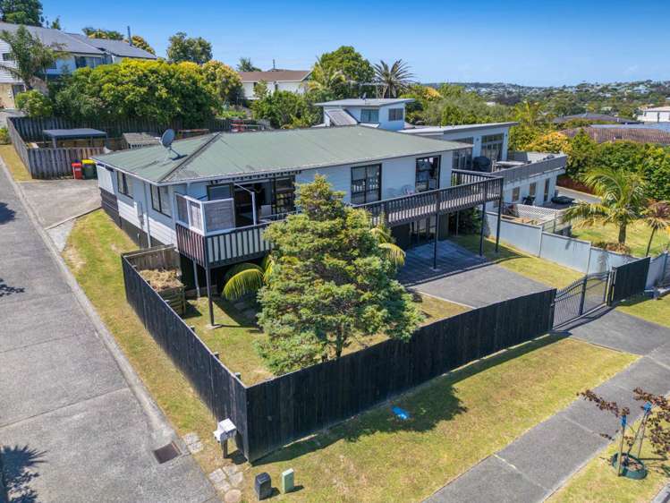 55 Polkinghorne Drive_0