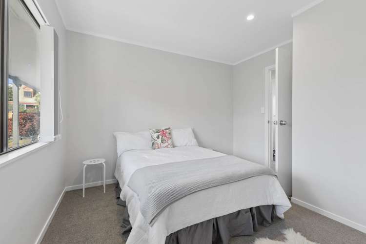 14A Leven Lane Totara Heights_12