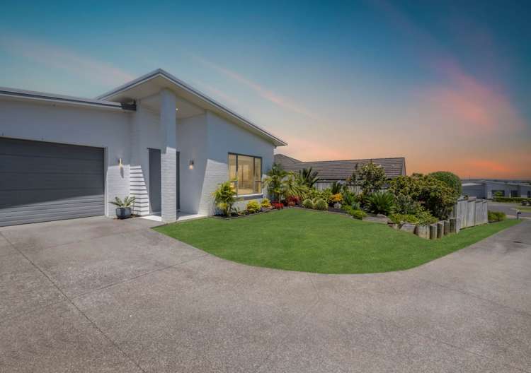 32 Doidge Street Beachlands_16