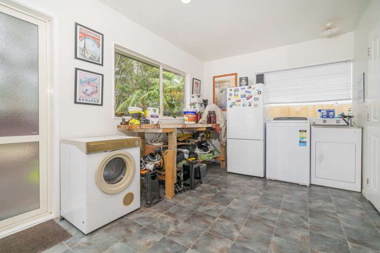 19 Springbok Avenue Whitianga_24