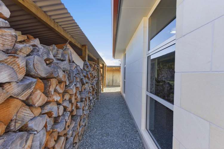 14 Lakeland Avenue Twizel_23