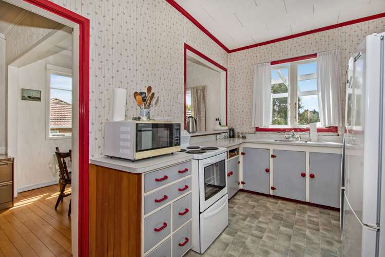 34 Cairnfield Road Kensington_13