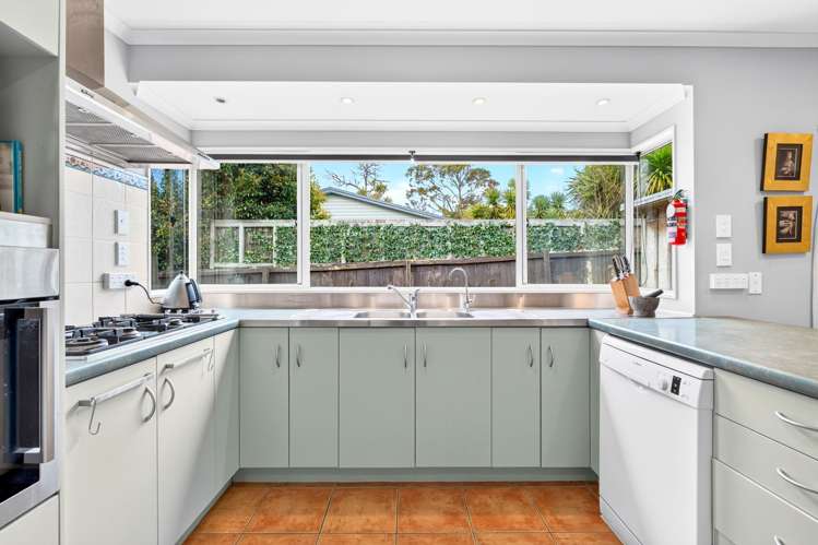 21A Savoy Road Glen Eden_12
