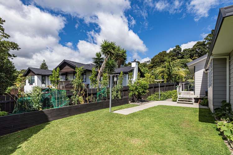 6 County Lane Te Kamo_25