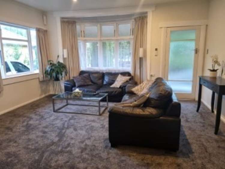 158 Saint Vincent Street Toi Toi_4