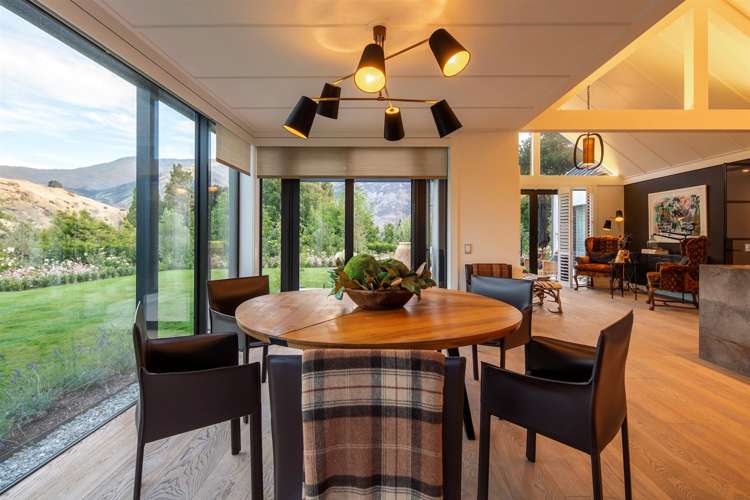 8 Marshall Avenue Dalefield/Wakatipu Basin_8