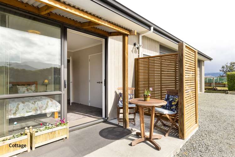 19 Ocean View Crescent Rarangi_17