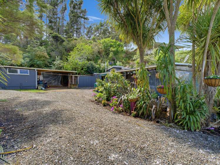 11 Moana Road Tinopai_20