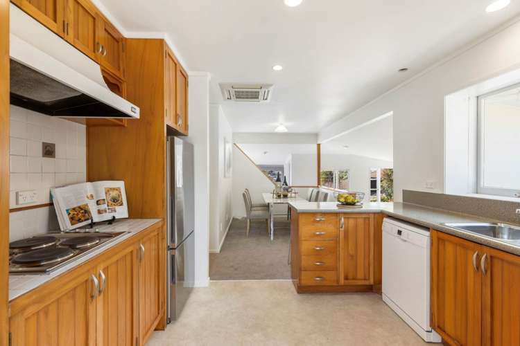 3/3 Seaview Road Milford_18