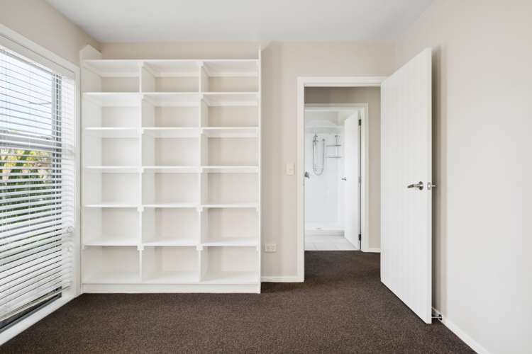 4 Ferris Crescent Wainui_9