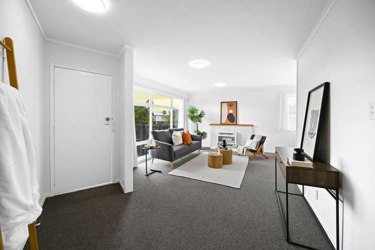 10 Pamela Place Deanwell_1