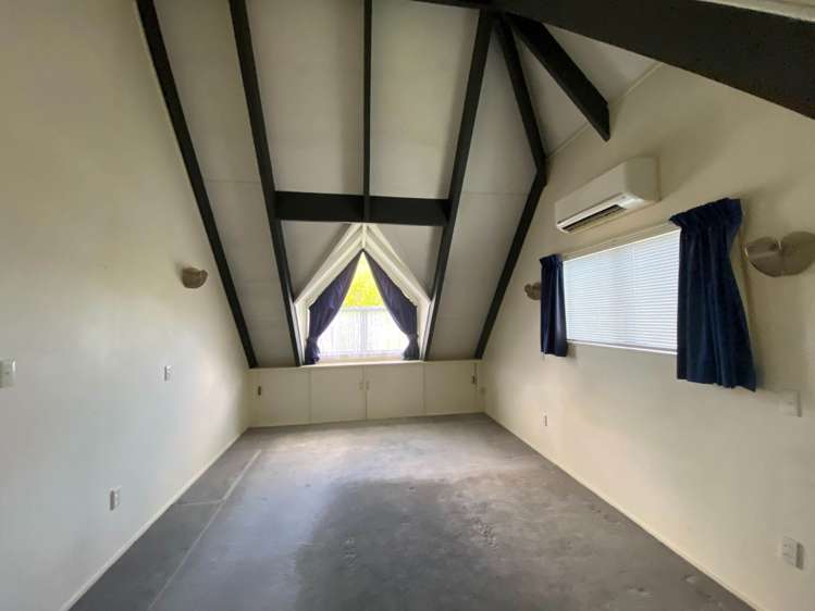47 Puketea Street Blockhouse Bay_18