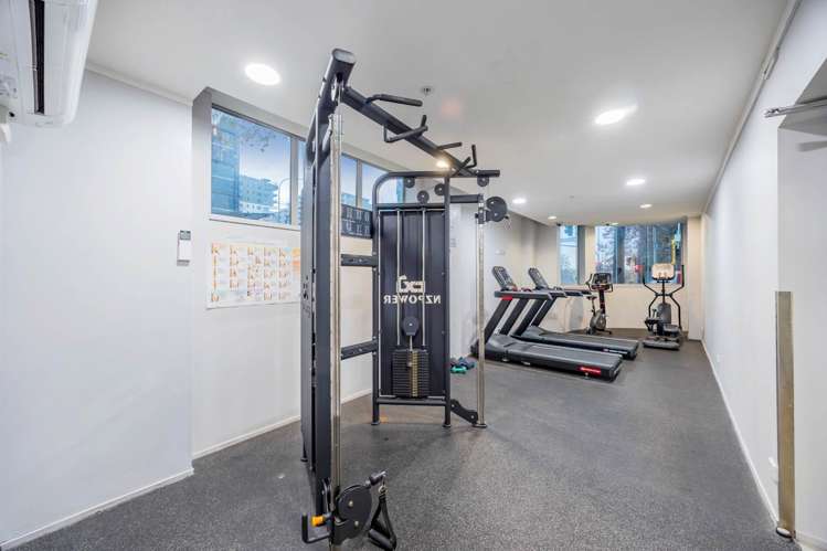 502/53 Cook Street City Centre_10