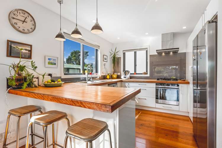 32c Old South Road Okato_5