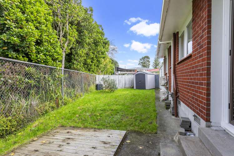 2/185 Swanson Road Henderson_13