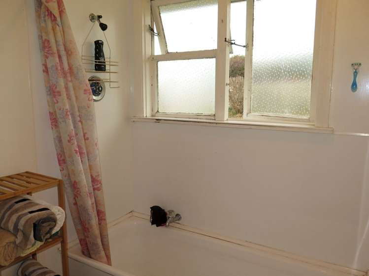 64 Old North Road Marchwiel_8