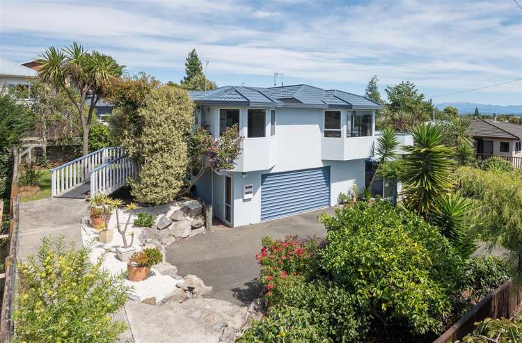 30 Maitland Avenue Stoke_19