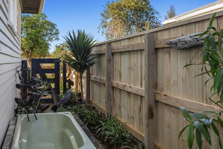 15 Matai Street Edgecumbe_11