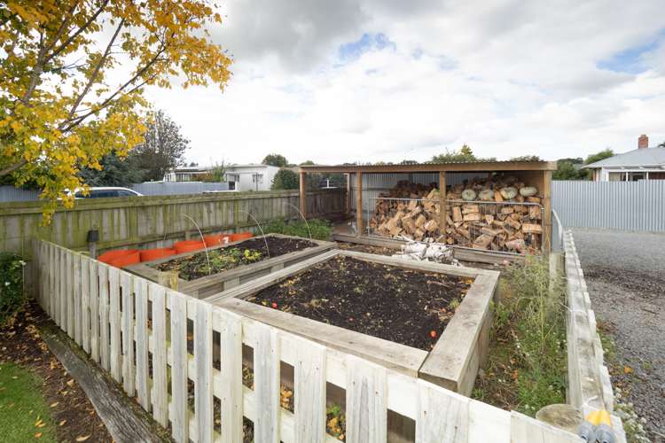 4 Cross Street Allenton_16