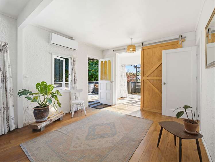 85A Western Road_2