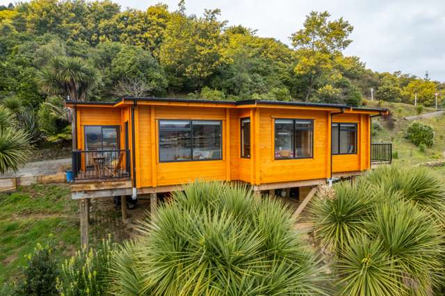 127 Queen Charlotte Drive Havelock_4