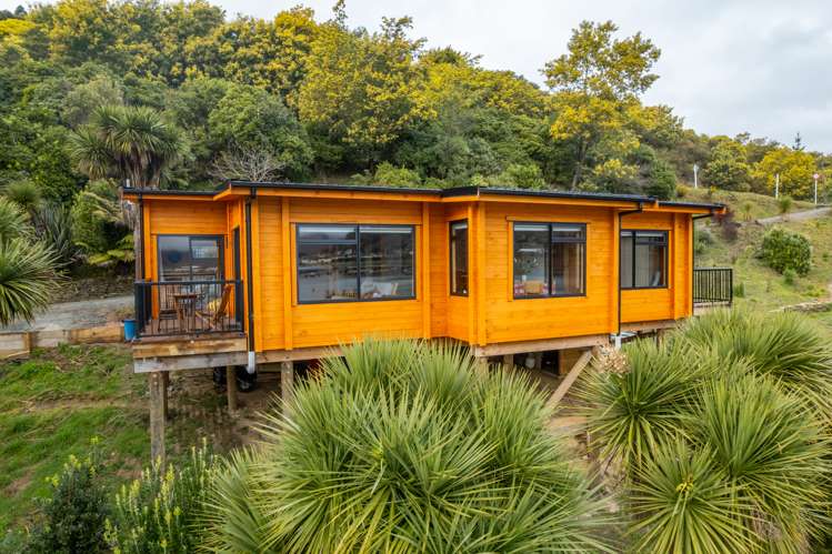 127 Queen Charlotte Drive Havelock_4