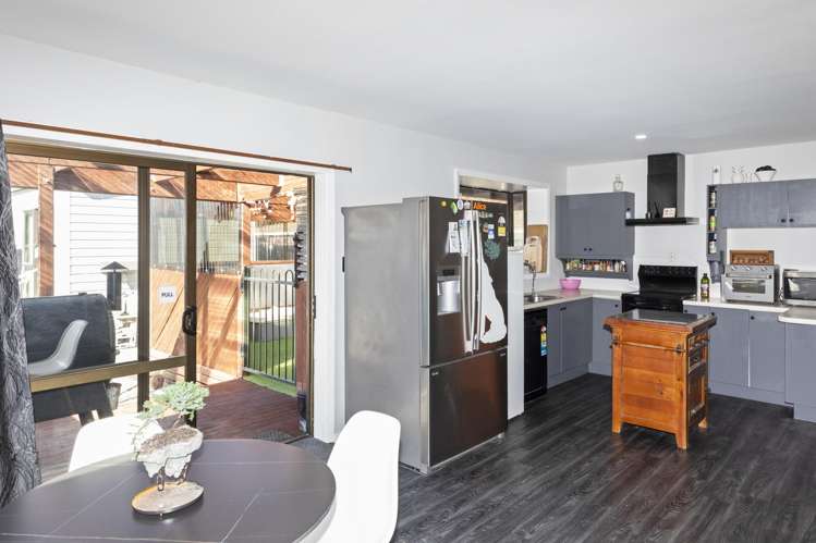 36 Gould Crescent Woolston_2