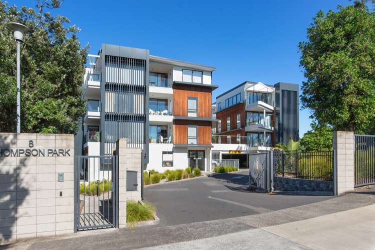 222/8 Thompson Park Road Mount Wellington_22