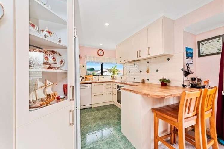 115 Russley Drive Mount Maunganui_11