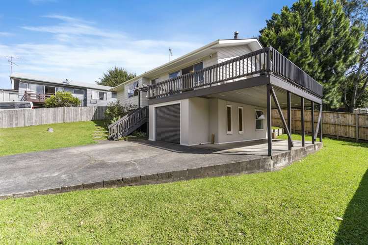 1/159 Gossamer Drive Pakuranga Heights_14