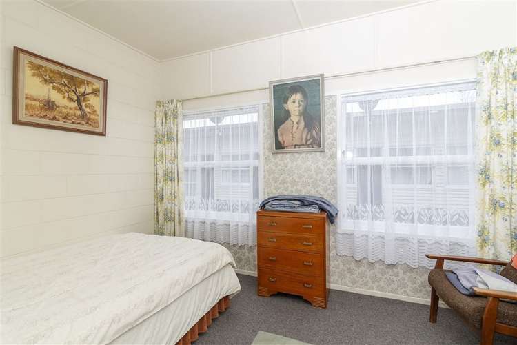 19 Herewini Street Victoria_6