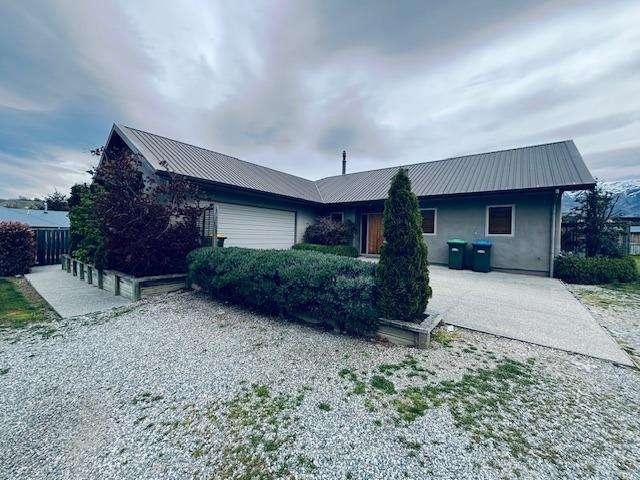 PISA CROMWELL - 3 BEDROOM