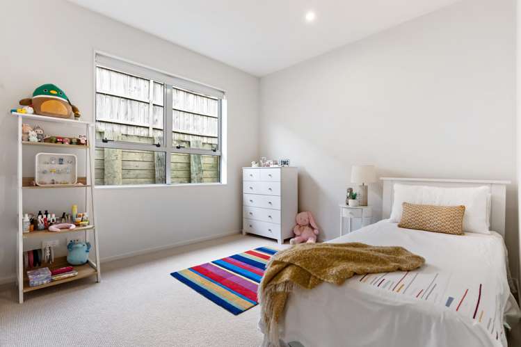 6 Kibblewhite Avenue Beachlands_28