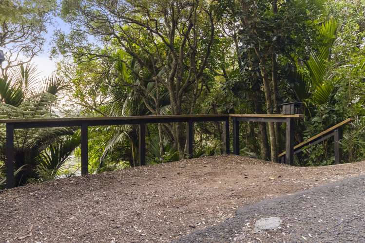71 Trig Hill Road Onetangi_25