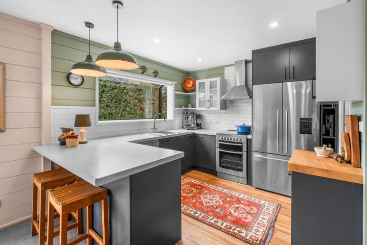 5 Whitewood Crescent_5