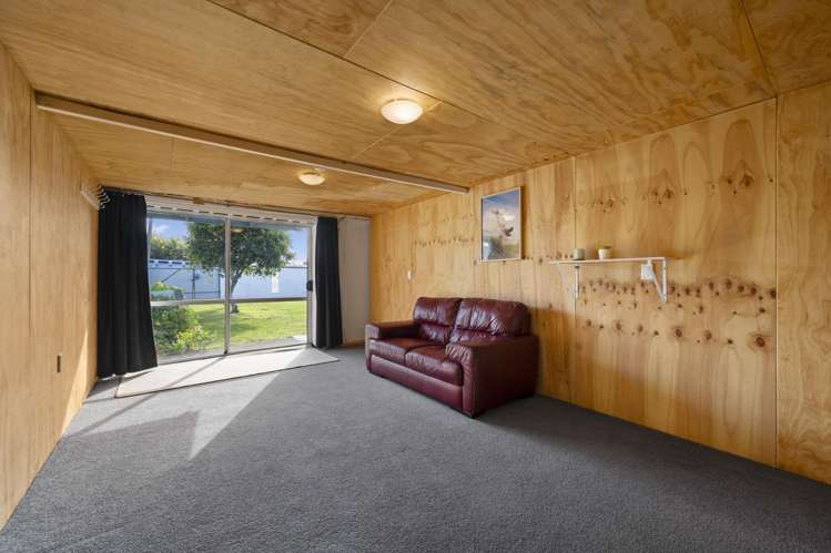 36 Rousehill Street Renwick_18