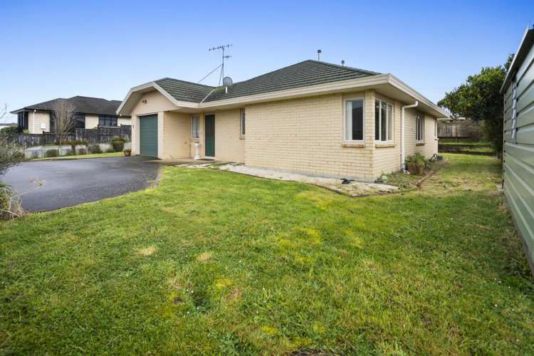 8 Shakespeare Way Kelvin Grove_15
