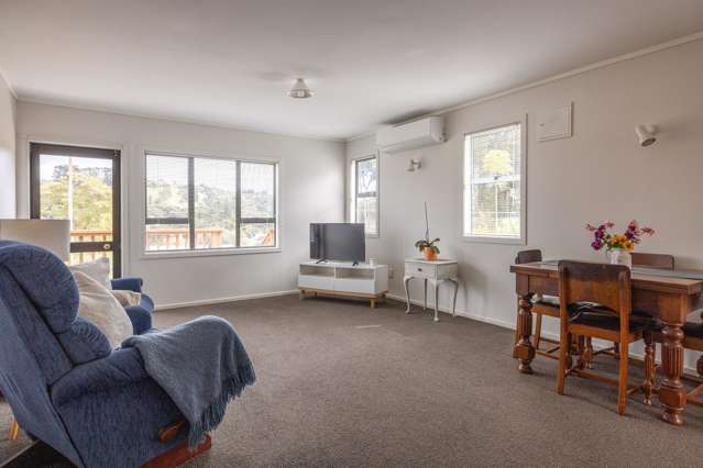 33 Whakarite Road Ostend_1
