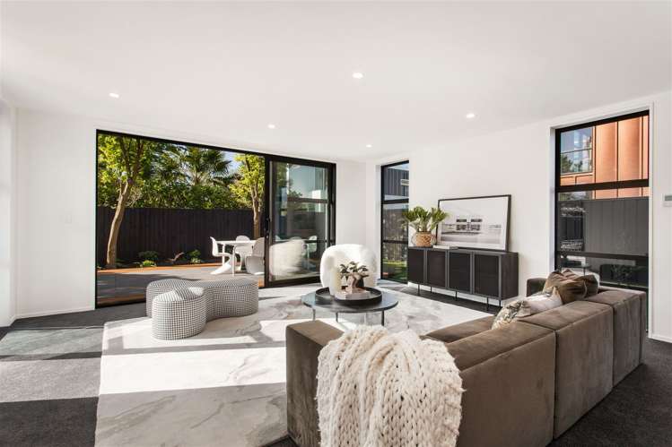 22a Wroxton Terrace Merivale_8