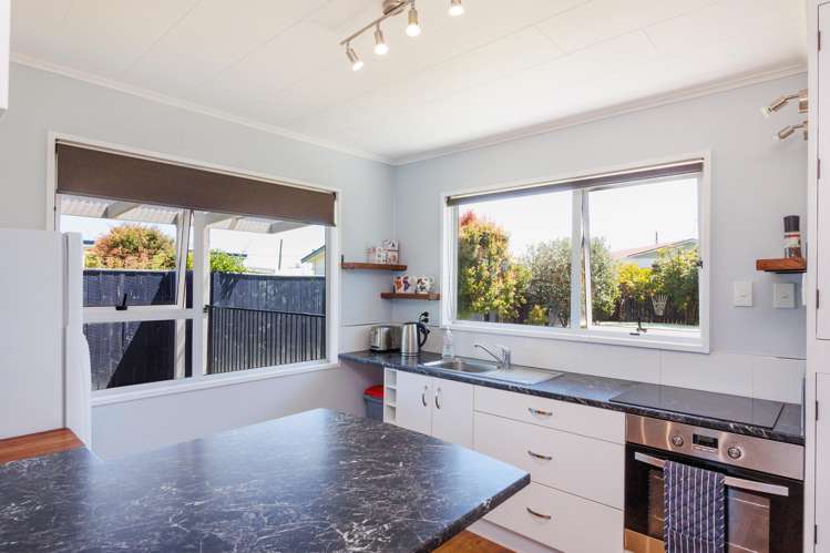 35 Shortt Street Foxton Beach_21