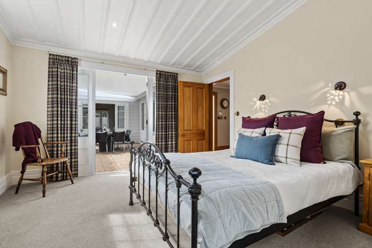 7 King Edward Parade Devonport_13