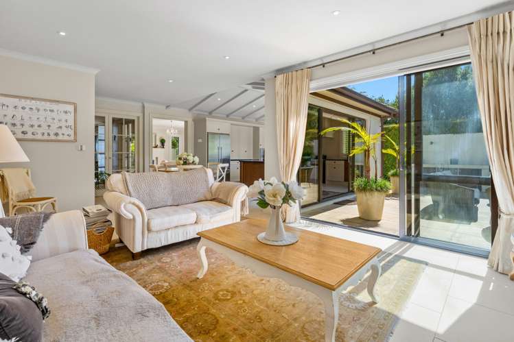 22 Corsica Way Karaka_9